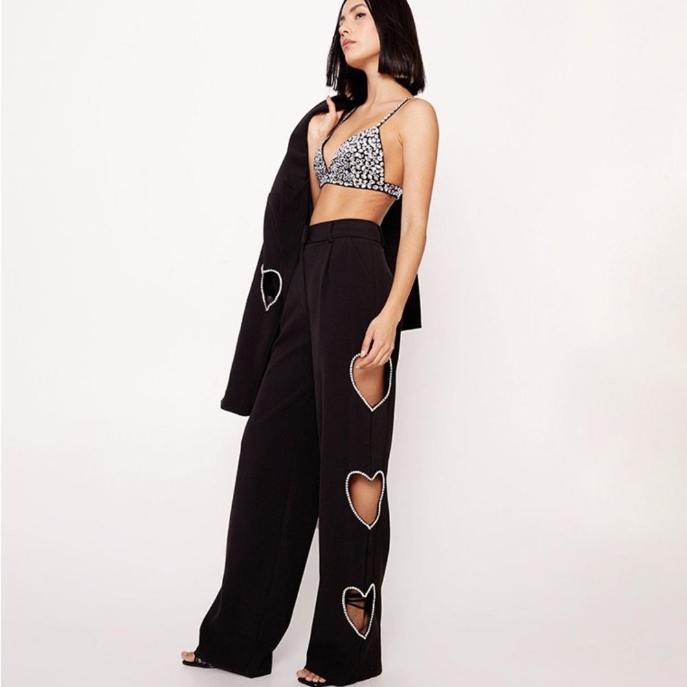 NWT black heart cut out trousers size 4